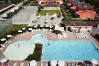 Apartment in Vada Near Restaurants - شاطئ