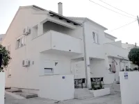 Sea View Apartment Marijane, 940 Hotels in Preko