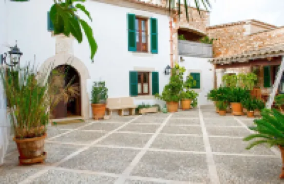 Agroturisme Fincahotel Can Bessol