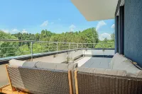Bright: Rosenheim Aicherpark Hotel di Raubling