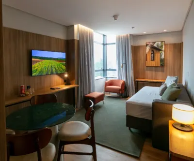Hotel Monaro Guaporé فنادق في Guapore