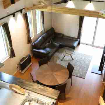 White Peak Cabin Rooms