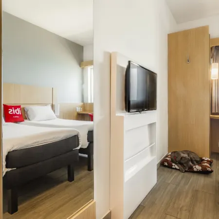 Ibis Cartagena Marbella Hotels in Cartagena