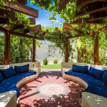 Porto Playa Condo Hotel and Beach Club