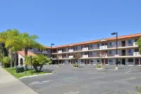 Pleasant Inn Hotels in North Clairemont