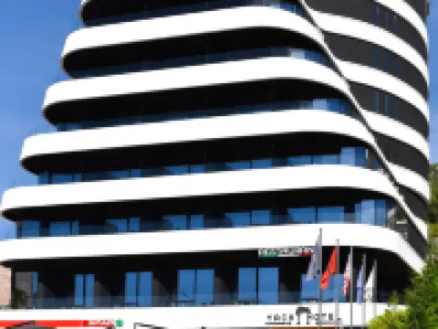 Yacht Hotel Hotéis em Vlore