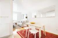 Navegantes Townhouse by Olala Homes