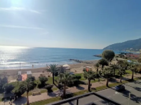 Aurelia 158 Int 8前海2號 迪安道爾濱海酒店