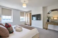 Host Stay Albert House