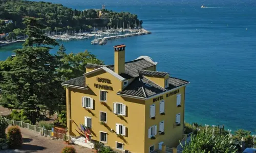 Hotel Riviera & Maximilian's