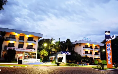 Praia Sol Hotel Отели в г. Санта-Терезинья-ди-Итайпу