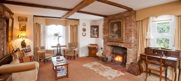 The Old House Guest House Hotels in Salisbury
