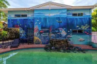 Port Douglas Motel
