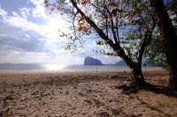 Ladawan Resort Hotel a Sikao