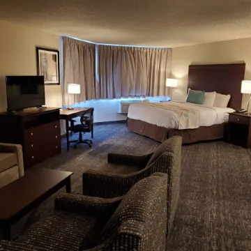 Cobblestone Suites - Oshkosh