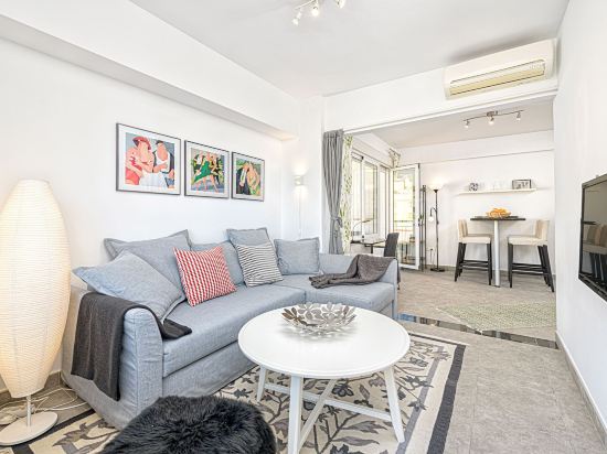 Martinez Virel Beach Apartment in Malaga by Solaga Holiday Homes