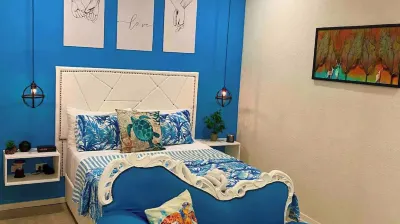 Have fun with the whole family at this stylish place with smart home features Hôtels à : 