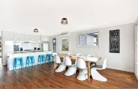 Sa Holiday House 'Dunes Views on Simpson' Hotels in Goolwa