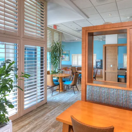 Bahama House - Daytona Beach Shores