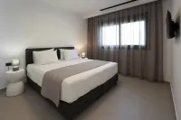 LIMI Deluxe Suites Hotels in Kokkini Hani