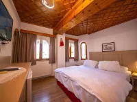 Bed and Breakfast Kotoni Hotels in Gjirokaster