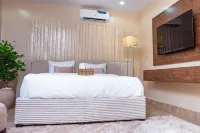 TM Luxe Stays Apartment Hotels in 