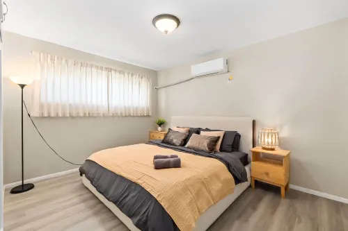 Cozy 2BR Home with Bright Interior & Relaxing Patio Hotels in Upland