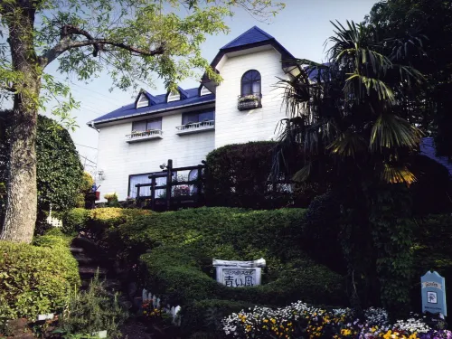 Inn Aoikaze Garden