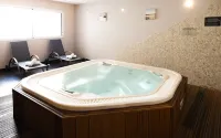 Lagrange Vacances les Patios Eugénie - ที่มีสปา