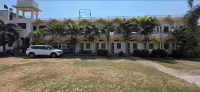 Hotel Manas