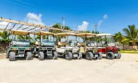 Captain Morgan's Retreat - parking