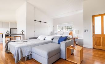 Seven Peaks Farm Stay