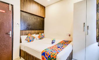 FabHotel Corporate Crown - Nr Jyoti Nivas University
