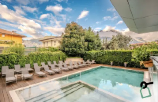 Hotiday Torbole Lago