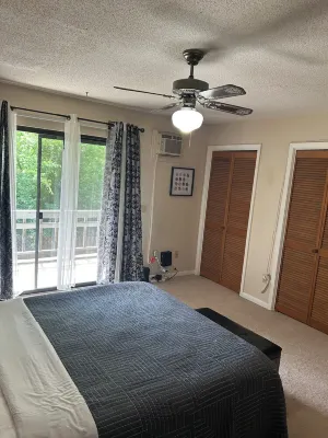 Nurses Heaven2-bedroom townhome in charming Daleville with WiFi, AC. Come over