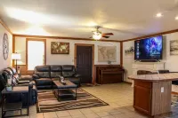 River Front Get Away