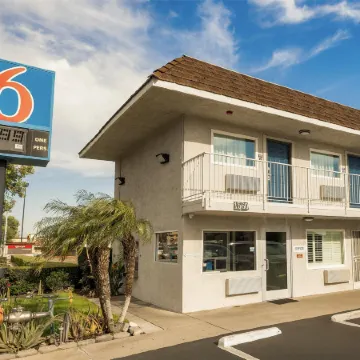 Motel 6 Ontario, CA - Airport