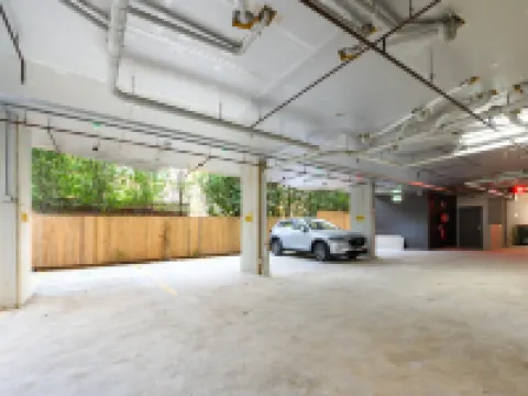 The Park Oasis Burwood 寶活酒店