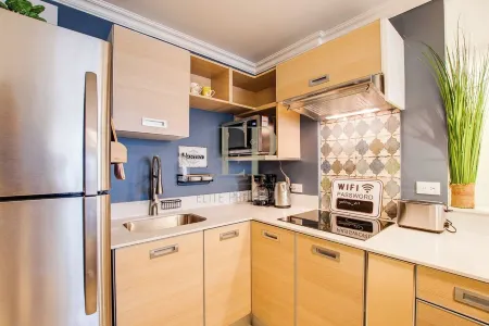 Urban Oasis in Santa Ana Centro: 2BR & Terrace near Everything