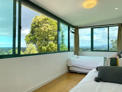 Cosy family house in Massey with Good View Hotel a Massey