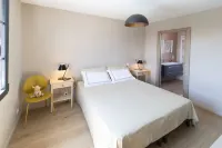 Luxurious villa with heated pool