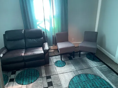 Lovely 2 Bedrooms Short term Rental Unit on a 2nd Floor Hotels in Mt Vernon