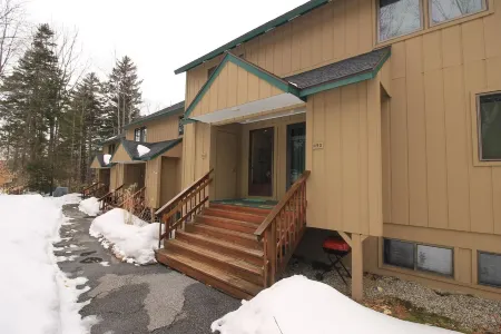 Windor Hill Way in Waterville Valley