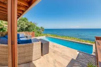 Seaside 3 Bedroom Villa with Pool in First Bight. Incredible Views!