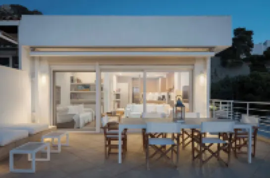 Vouliagmeni Exclusive Residence Hotels in Vouliagmeni