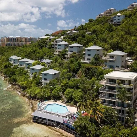 Villa Bali - Waterfront Villa - 100% Brand New!!
