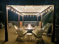 Beautiful Tropical Island Villa for big families and groups
