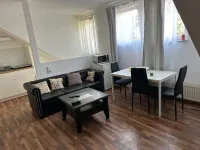 Schöne DG Wohnung in MG Zentrum
