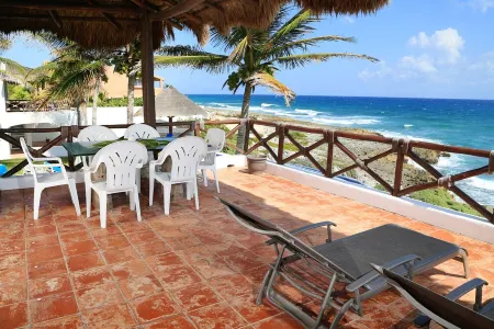 Mi Casa Del Mar A6 - Captivating Sea Views from Terrace, Eco-Friendly - No A/C