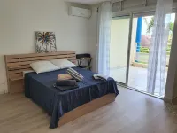 Studio 5 mins walk to Anse Mitan beach Hotel a 